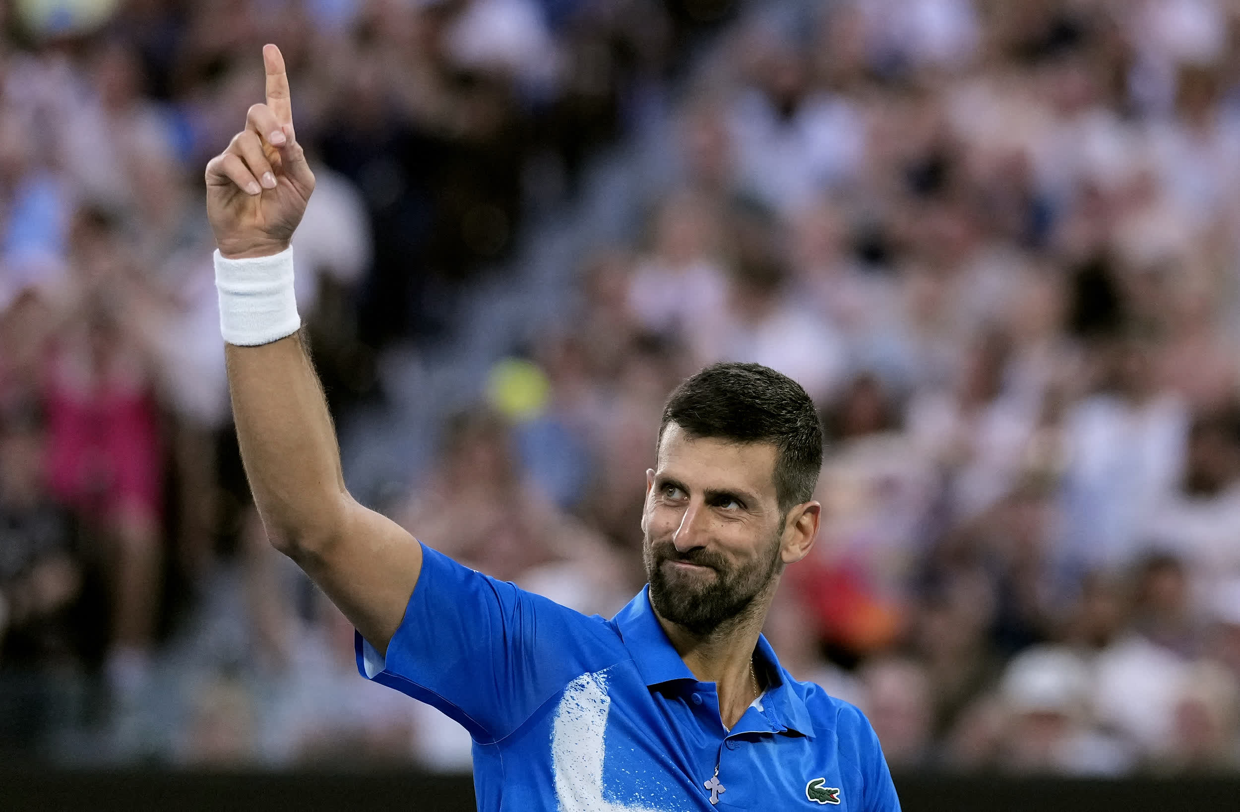 爱游戏官方-澳网鏖战年终总决赛，德约科维奇关键制胜