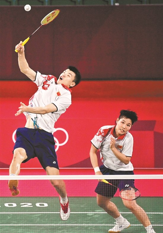 爱游戏入口-德国队鏖战日本队，郑思维带队取胜